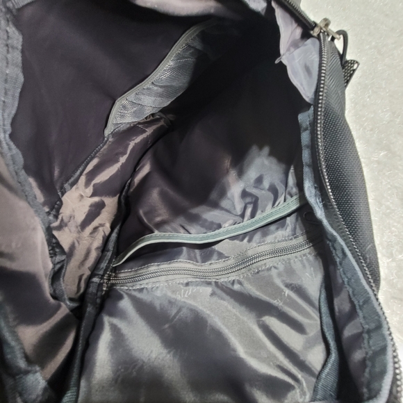 Backpack - Picture 6 of 7